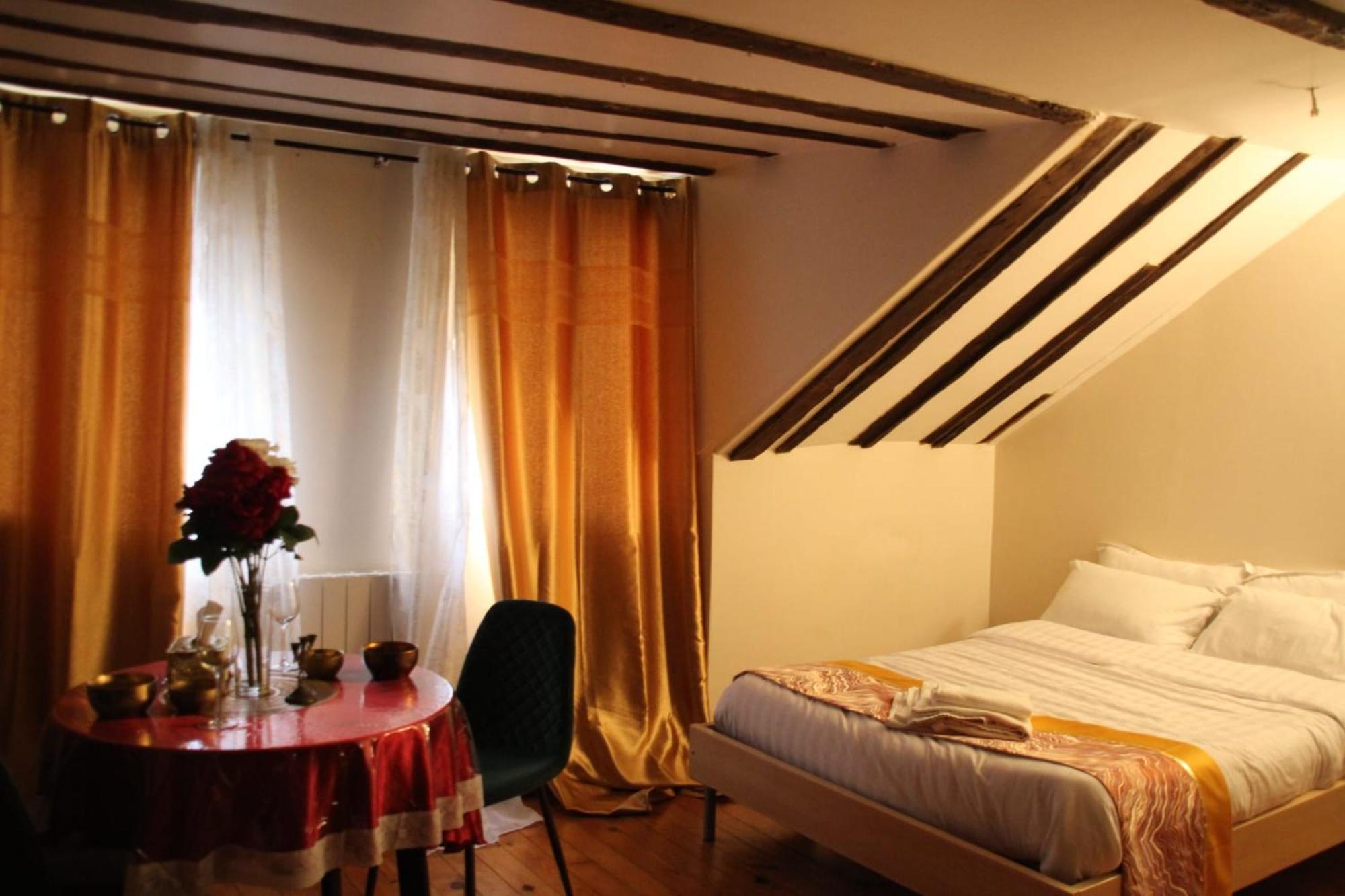 Montmartre Appartement Parijs Buitenkant foto